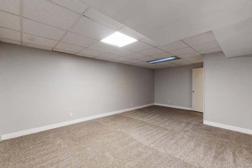 Large Remodeled Home With 5 Bedrooms 4 King Bed Centennial Esterno foto